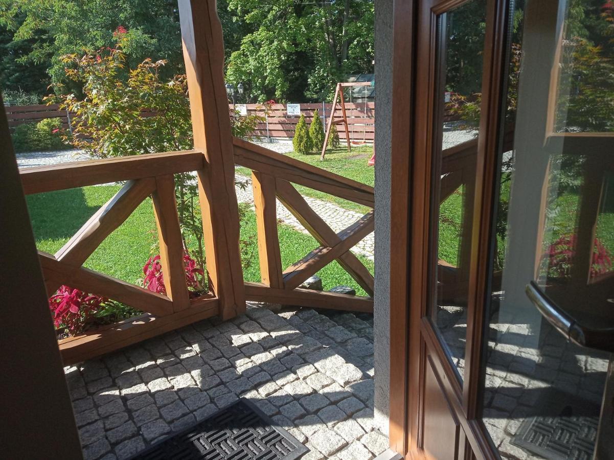 Bocianowka Z Sauna I Fotelem Masujacym W Cenie Ustron Exterior foto